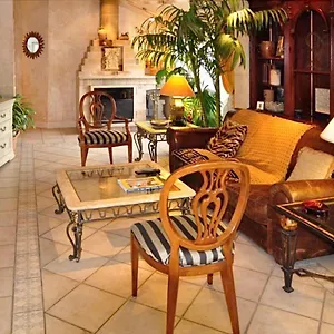 Marjan - 3 Bdr, 3 Bath, Parking Split